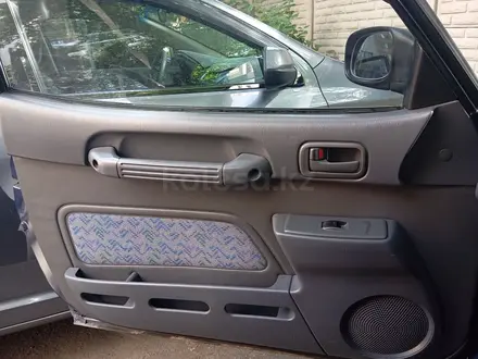Toyota RAV4 1995 года за 2 400 000 тг. в Алматы – фото 2