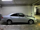 Toyota Camry 2005 годаүшін3 800 000 тг. в Астана – фото 3