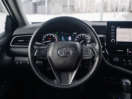 Toyota Camry 2021 года за 17 300 000 тг. в Астана – фото 11