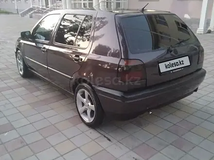 Volkswagen Golf 1993 года за 1 500 000 тг. в Тараз