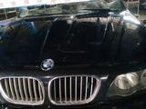 Капот на BMW X5 E53 за 55 000 тг. в Алматы – фото 2