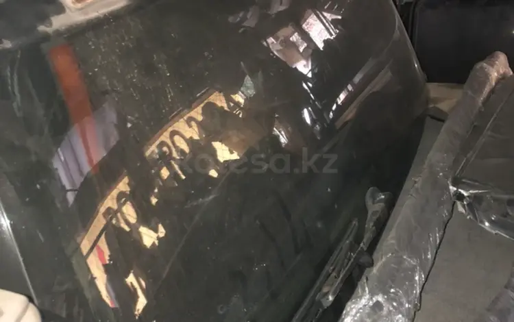 Лобовое стекло RD1 за 25 000 тг. в Алматы