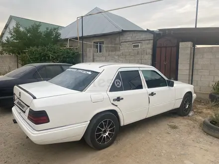 Mercedes-Benz E 280 1992 года за 2 300 000 тг. в Шу – фото 19