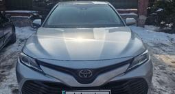 Toyota Camry 2018 годаүшін11 000 000 тг. в Алматы – фото 2