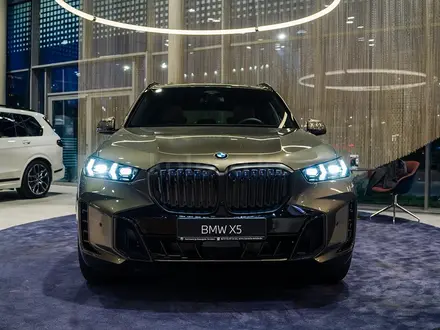 BMW X5 XDrive 40i 2026 года за 64 499 212 тг. в Астана – фото 2