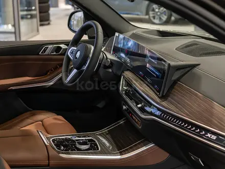 BMW X5 XDrive 40i 2026 года за 64 499 212 тг. в Астана – фото 8