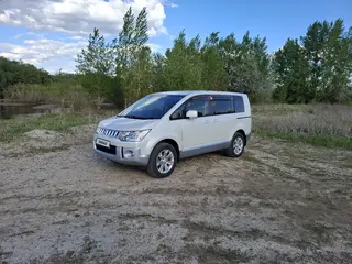 Mitsubishi Delica
