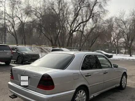 Mercedes-Benz C 280 1999 года за 3 300 000 тг. в Алматы – фото 10