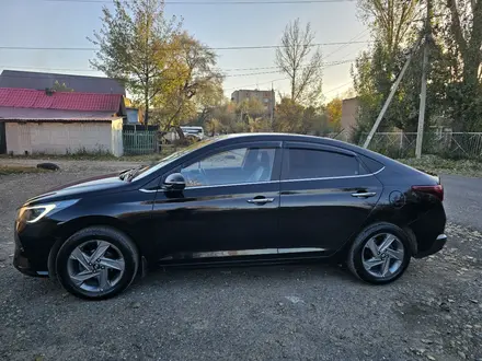 Hyundai Accent 2021 года за 7 900 000 тг. в Усть-Каменогорск – фото 5