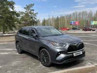 Toyota Highlander 2020 года за 30 000 000 тг. в Павлодар