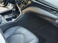 Toyota Camry 2021 года за 11 800 000 тг. в Алматы – фото 14
