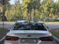 Toyota Camry 2021 года за 11 800 000 тг. в Алматы – фото 5