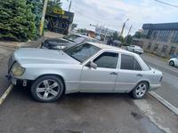 Mercedes-Benz E 220 1993 годаүшін2 500 000 тг. в Тараз