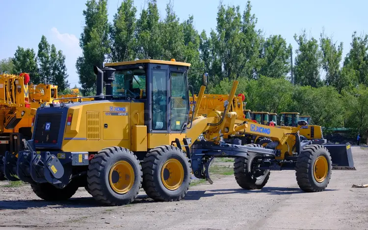 XCMG  Автогрейдер XCMG GR215 2026 годаүшін50 300 000 тг. в Актобе