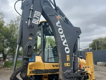Volvo  BL 2015 года за 27 000 000 тг. в Астана – фото 2