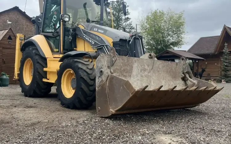 Volvo  BL 2015 года за 27 000 000 тг. в Астана
