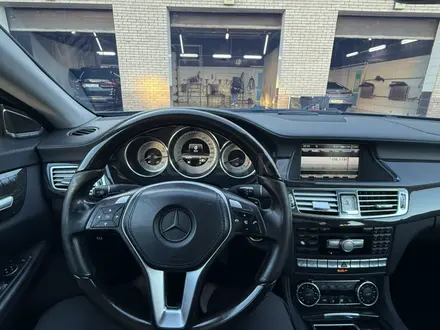 Mercedes-Benz CLS 550 2012 года за 8 500 000 тг. в Уральск – фото 14