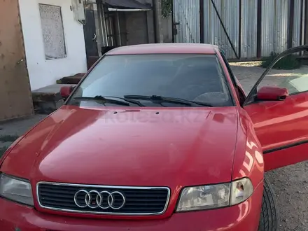 Audi A4 1995 года за 525 000 тг. в Алматы