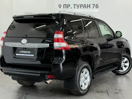 Toyota Land Cruiser Prado Comfort+ 2014 года за 16 490 000 тг. в Астана – фото 19