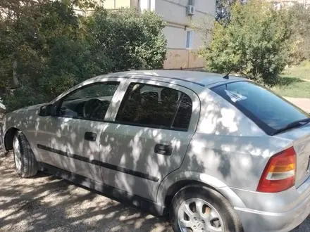 Opel Astra 2002 года за 2 600 000 тг. в Актобе – фото 2