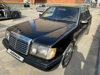 Mercedes-Benz E 280 1992 года за 990 000 тг. в Шымкент