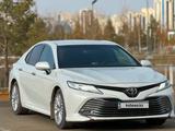 Toyota Camry 2019 года за 17 100 000 тг. в Астана – фото 3