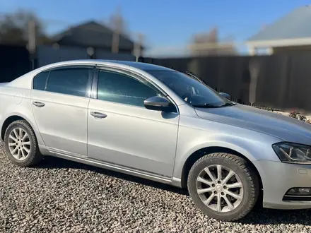 Volkswagen Passat 2013 года за 5 800 000 тг. в Алматы – фото 12