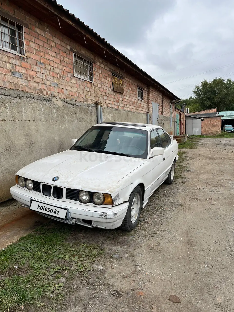 BMW 5 Series, 1989