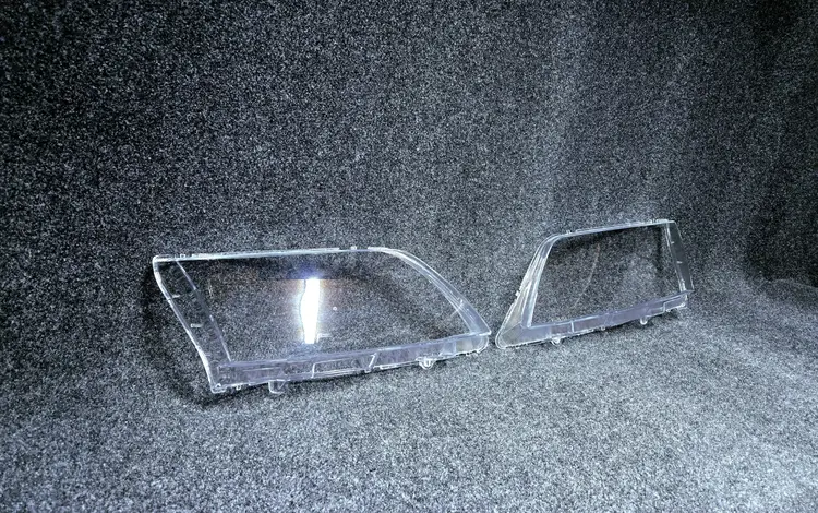 Стекла фар MAZDA Premaсy 99-05 год в наличии Алматы Жезказган за 15 000 тг. в Жезказган