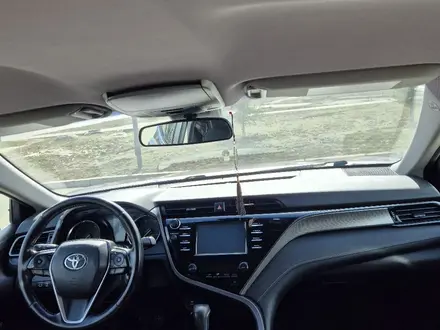 Toyota Camry 2019 года за 10 800 000 тг. в Усть-Каменогорск – фото 10