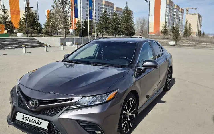 Toyota Camry 2019 годаүшін10 800 000 тг. в Усть-Каменогорск