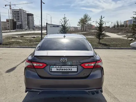Toyota Camry 2019 года за 10 800 000 тг. в Усть-Каменогорск – фото 7