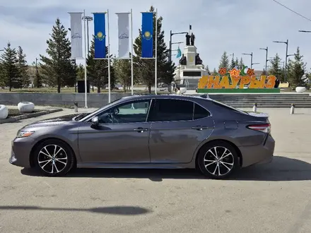 Toyota Camry 2019 года за 10 800 000 тг. в Усть-Каменогорск – фото 9