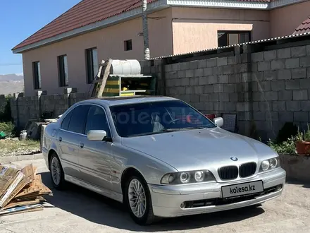 BMW 525 2002 года за 3 100 000 тг. в Алматы – фото 2