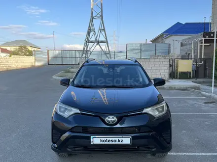 Toyota RAV4 2019 года за 10 300 000 тг. в Актау – фото 3