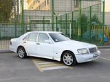 Mercedes-Benz S 320 1998 года за 2 500 000 тг. в Алматы – фото 2