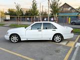 Mercedes-Benz S 320 1998 года за 2 500 000 тг. в Алматы – фото 4