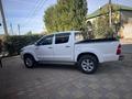 Toyota Hilux 2014 года за 11 500 000 тг. в Уральск – фото 2