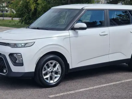 Kia Soul 2022 года за 7 900 000 тг. в Астана