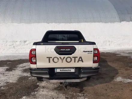 Toyota Hilux 2022 года за 29 500 000 тг. в Петропавловск – фото 5