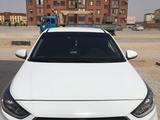 Hyundai Accent 2018 года за 6 800 000 тг. в Актау – фото 2