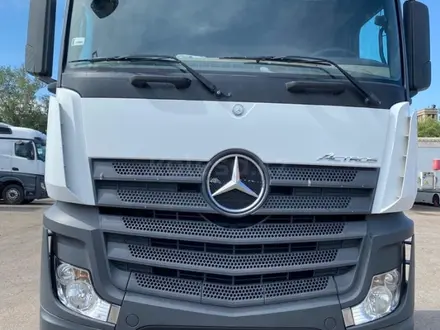 Mercedes-Benz  Actros 2015 года за 16 000 000 тг. в Караганда