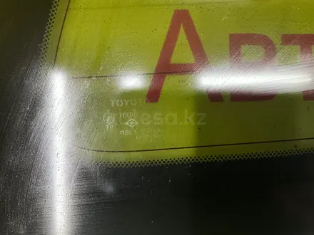 Боковое задние стекло на Ауди алроуд С5 за 20 000 тг. в Алматы – фото 67