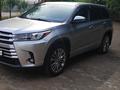 Toyota Highlander 2018 года за 16 900 000 тг. в Алматы – фото 3