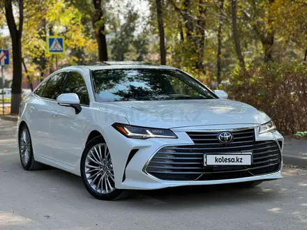 Toyota Avalon 2022 года за 24 000 000 тг. в Алматы – фото 11