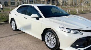 Toyota Camry 2020 года за 17 500 000 тг. в Астана