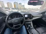 Hyundai Grandeur 2017 годаүшін8 000 000 тг. в Астана – фото 3