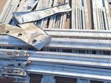 Задние ворота со стойками и верхним механизм от полуприцепа SCHMITZ за 700 000 тг. в Кокшетау