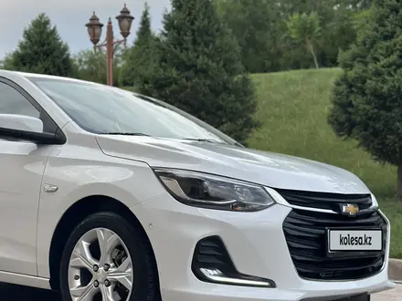 Chevrolet Onix 2023 года за 5 500 000 тг. в Шымкент – фото 6
