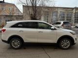 Kia Sorento 2017 года за 9 900 000 тг. в Актобе – фото 3